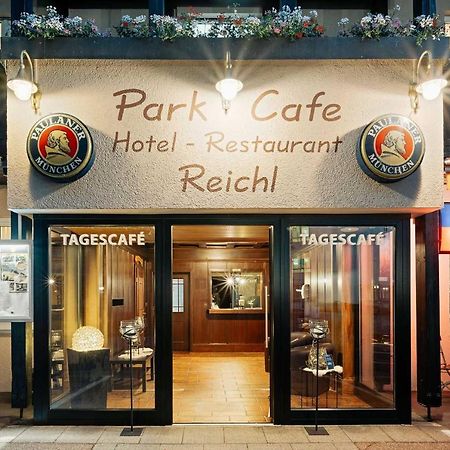 Hotel Park Cafe Reichl บาด อับบาค ภายนอก รูปภาพ